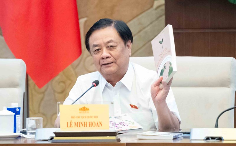 Vice Chairman of the National Assembly Le Minh Hoan said that the Ministry of Science and Technology needs to have a deeper understanding of its role and responsibility in environmental protection. Photo: Pham Thang.