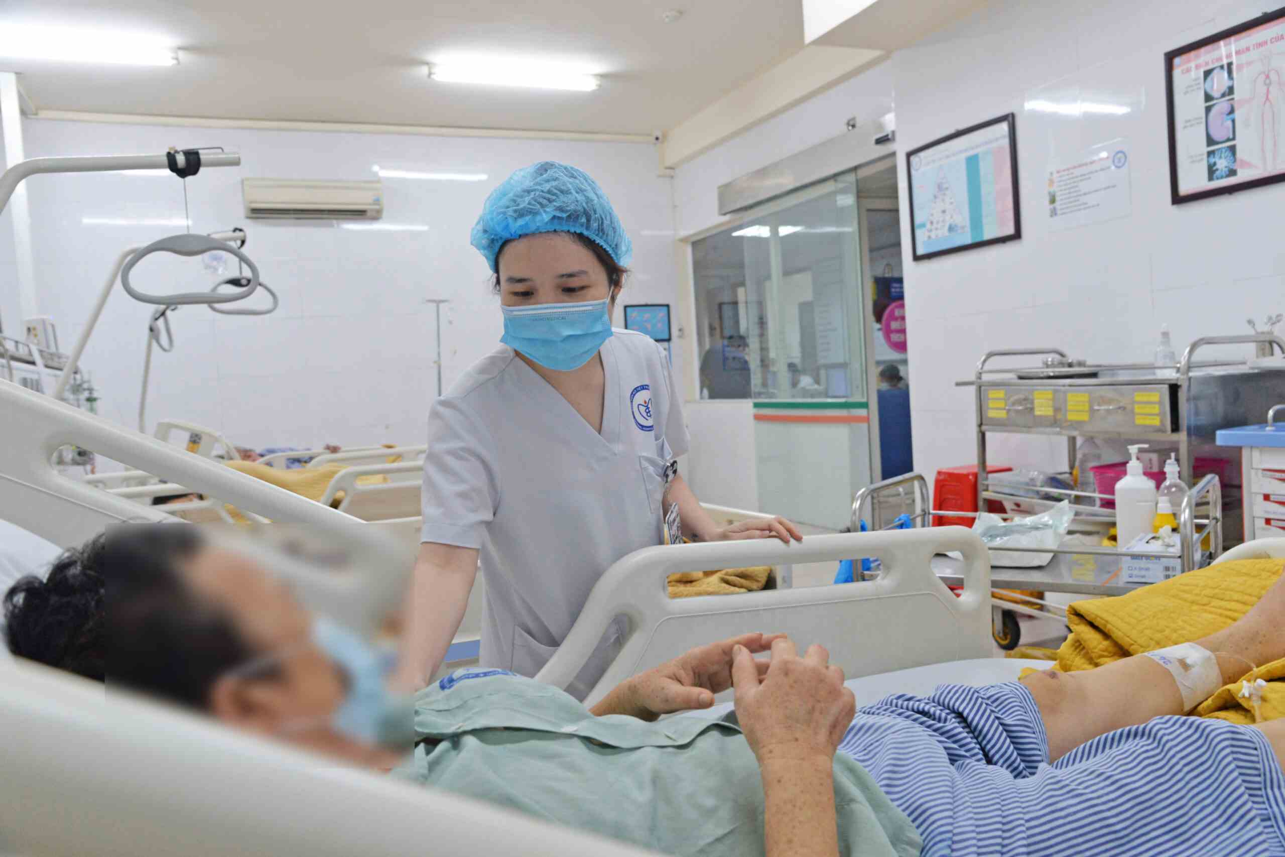 自己治療による合併症で救急搬送された糖尿病患者の1例。写真:BVCC