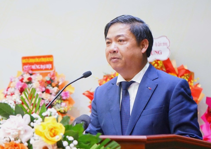 Chu tich UBND TP.Da Nang Luong Nguyen Minh Triet ghi nhan, danh gia cao cong hien cua luc luong cong an trong xay dung thanh pho binh yen, dang song. Anh: CACC