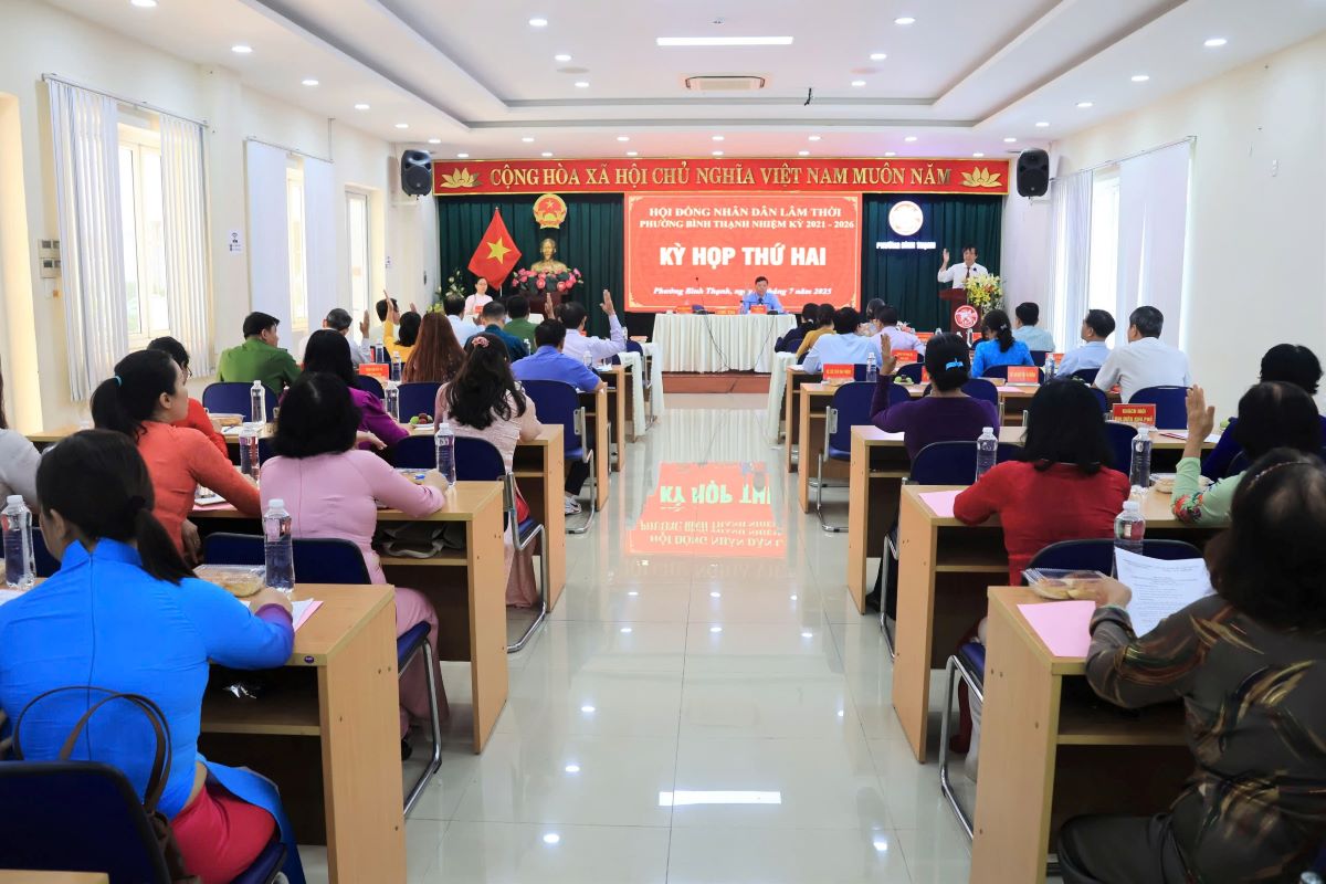 El Comite del Frente de la Patria de Vietnam del barrio de Binh Thanh promueve el papel central en la construccion de gobierno en la base. Foto: Unidad proporcionada