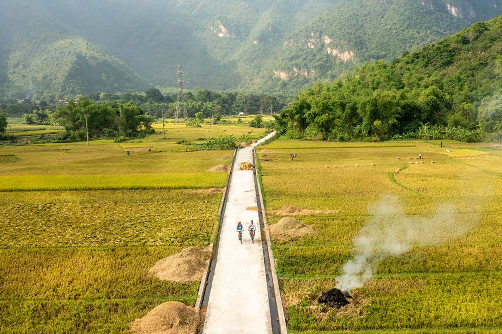 Du khach ngay nay khong chi don thuan tim kiem mot noi de nghi duong; ma tim kiem nhung trai nghiem co y nghia, co su ket noi va muon dong gop tich cuc cho diem den. Anh: Huynh Nhi