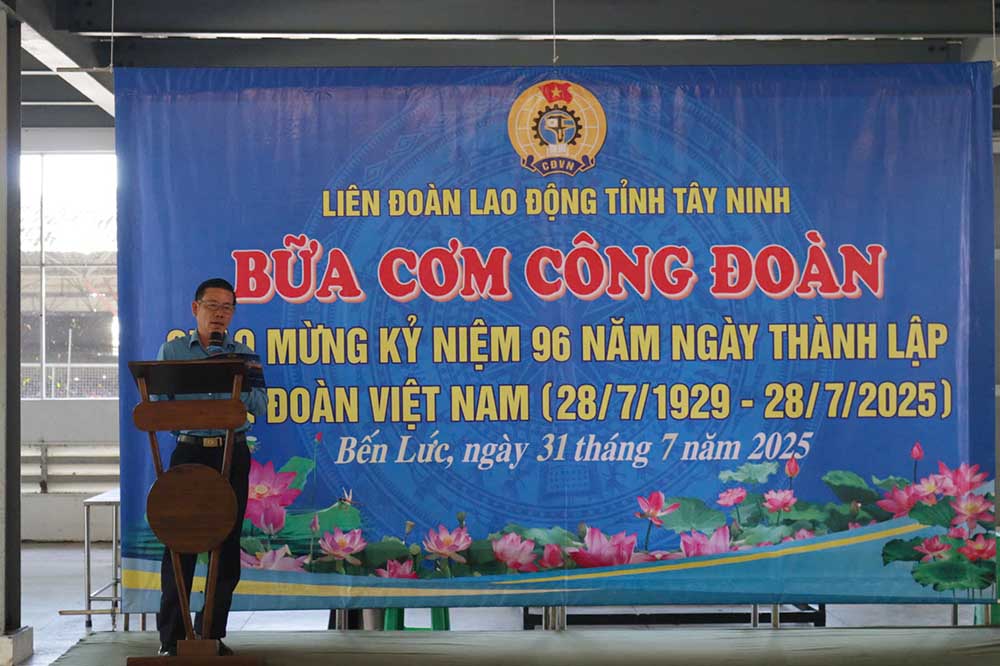 Ong Duong Dai Loc phat bieu tai chuong trinh. Anh: LDLD tinh Tay Ninh