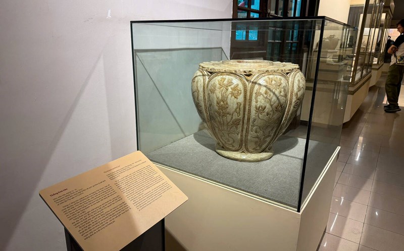 Currently on display at the National Museum of History. Photo: Hong Nhung