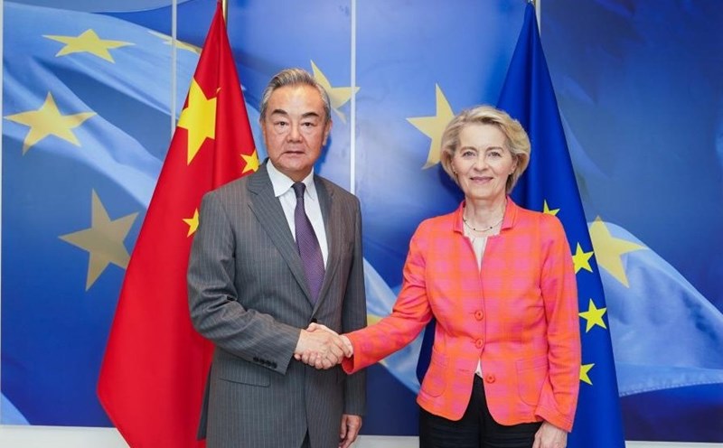 Chinese Foreign Minister Wang Yi and Senior Representative for Foreign Affairs and Security Policy of the EU Kaja Kallas. Photo: Xinhua