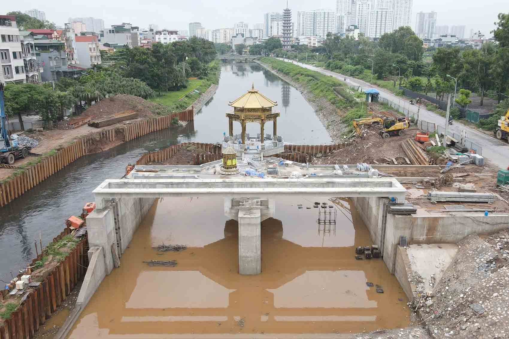 Than dap da hoan thien.