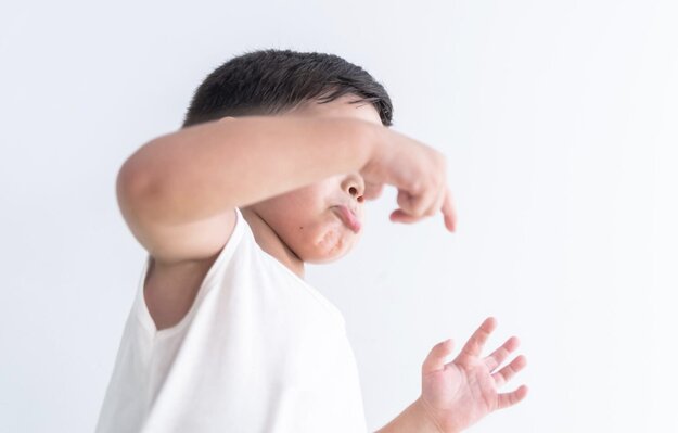 子供の神経障害をいつ介入すべきか。写真:トゥイ・ズオン