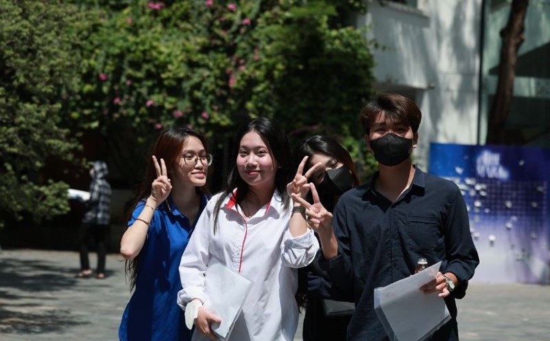 In 2025, many universities will continue to use the high school transcript admission method for admission. Photo: Hai Nguyen