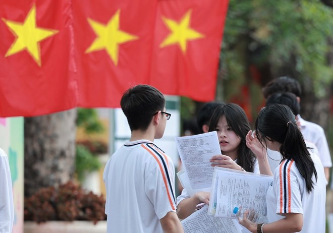 Điểm chuẩn vào lớp 10 của 4 trường chuyên tại Hà Nội năm 2025