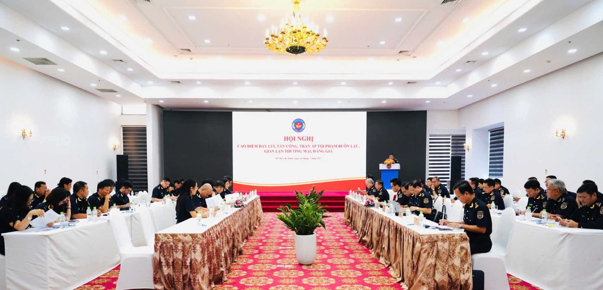 Conference d'echange sur les pratiques de controle douanier en 2025. Photo : Departement des douanes