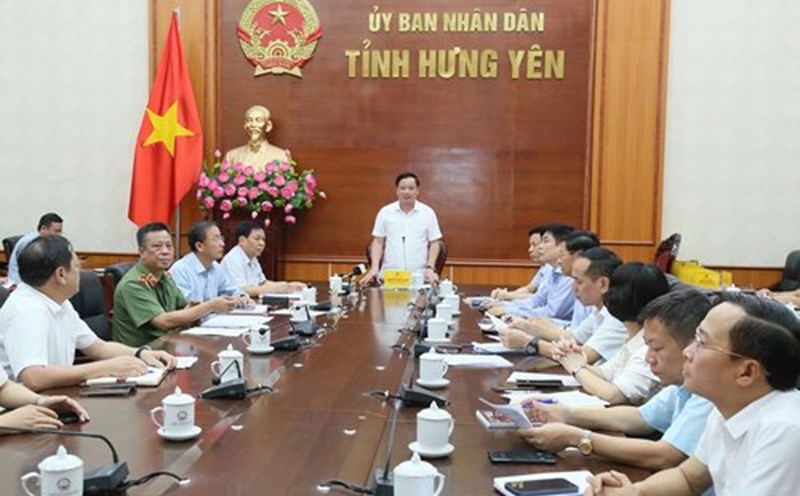 Mr. Nguyen Khac Than - Chairman of the Provincial People's Committee gave a speech at the conference. Photo: Hung Yen Provincial Portal