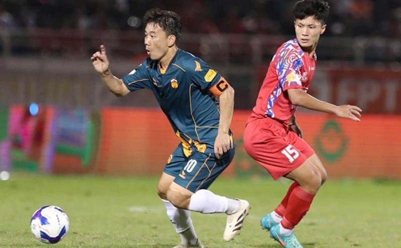 Midfielder Minh Vuong said goodbye to Hoang Anh Gia Lai after the 2024-2025 V.League season. Photo: VPF
