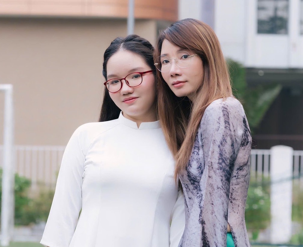 Quynh Bao va me chup anh ky yeu. Anh: Nhan vat cung cap