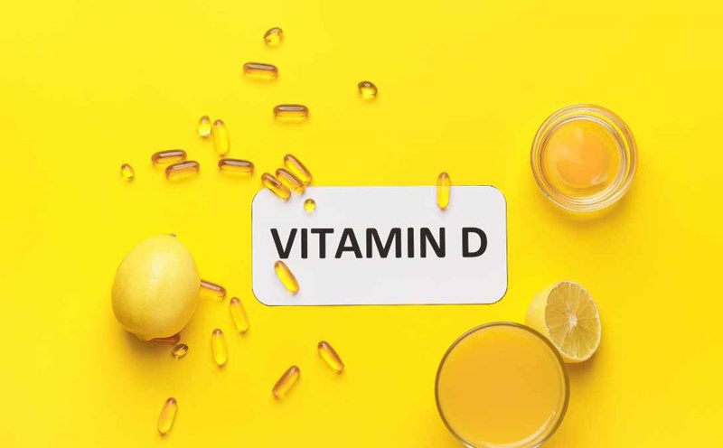 To get enough vitamin D, you need about 10 to 30 minutes of direct sun exposure to the sunlight on your face, arms or legs, several times a week. Graphics: Tra My
