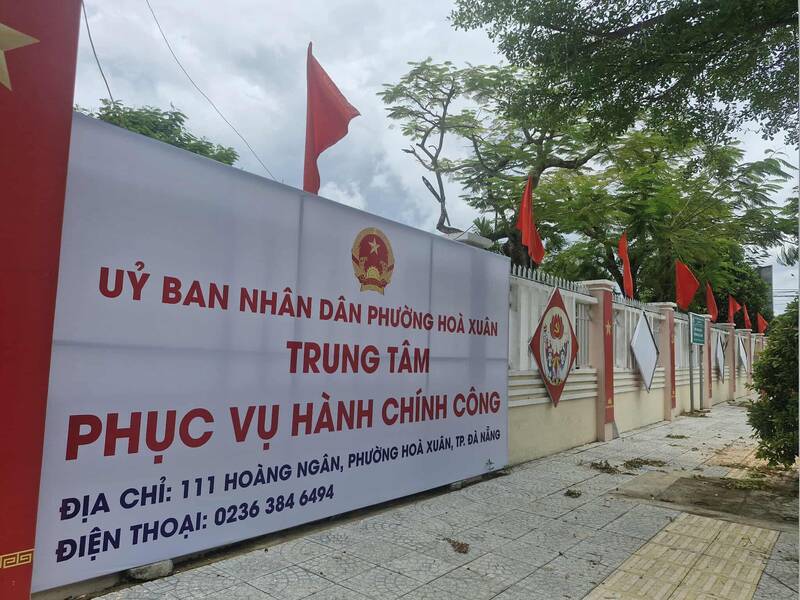 Centre d'administration publique pour Hoa Xuan Ward (Da Nang). Photo: Thu Giang