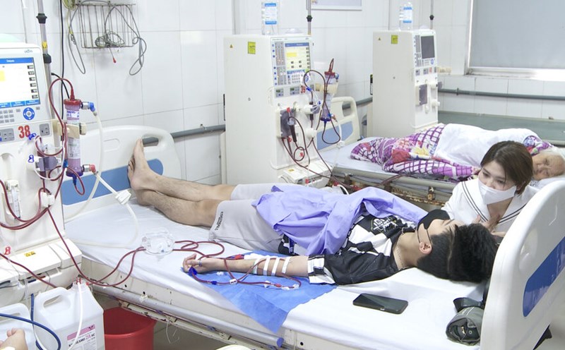 Reding diseases are devastating, young people have to depend on blood filtration machines for life