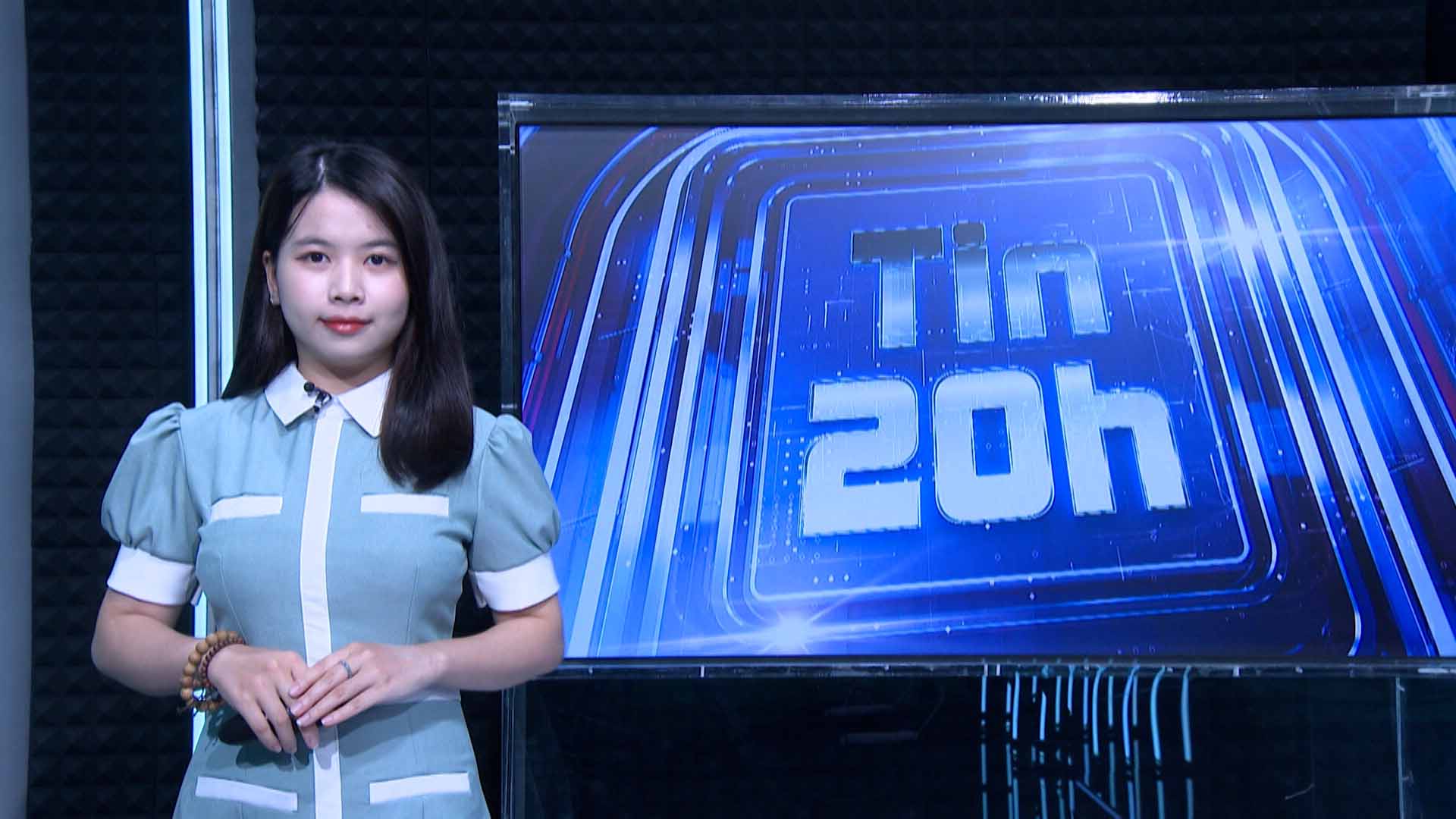 20시 뉴스: 푸토 전 부위원장이 연루된 수조 동 규모의 도박 조직의 일원 공개