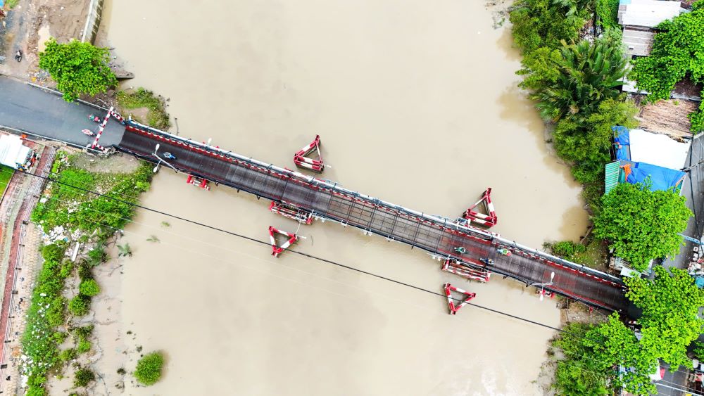 Rach Tom Iron Bridge (NHA Be Commune, Ho Chi Minh City) esta actualmente degradado despues de mas de 50 años de explotacion. Foto: ANH TU