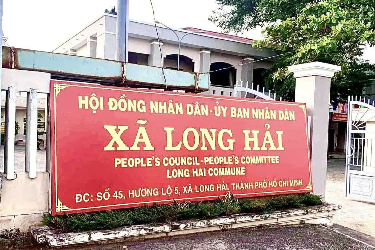 Le nouveau siege du Conseil populaire et du Comite populaire de la commune de Long Hai. Photo : Bich Ngoc