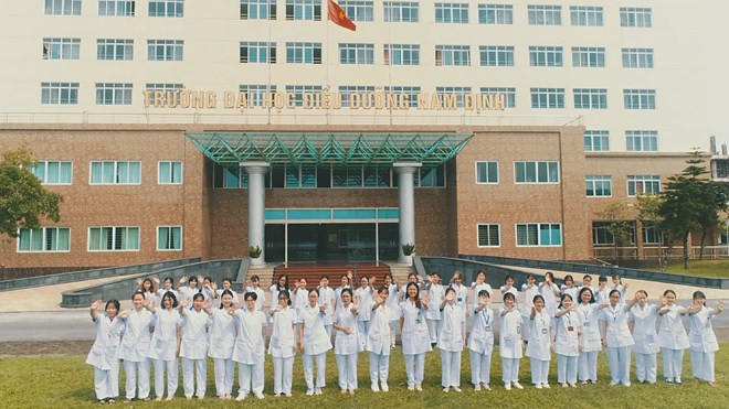 Nam Dinh Nursing University announced enrollment information. Photo: School