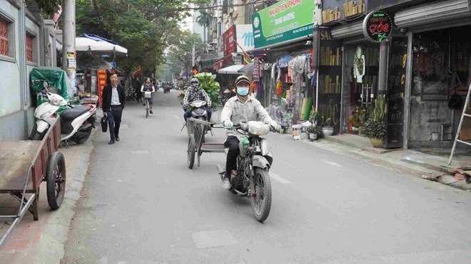 La Asociacion de Fabricantes de Motocicletas de Vietnam propuso alentar a la sociedad a participar en la inspeccion de las emisiones de motocicletas. Foto: Xuyen Dong