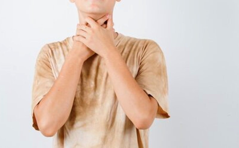 Signs to watch out for when losing your voice. Photo: Thuy Duong