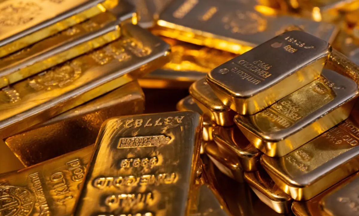 On July 6, the world gold price was listed at 3,335.9 USD/ounce. Photo: Xinhua