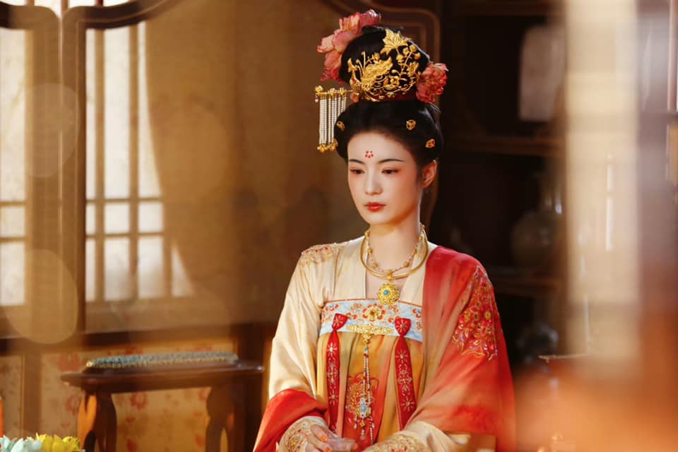 Truong Nha Kham-「国立花の花」と「Cam Tu Phuong Hoa」のDuong Tuの共演者。写真：メーカー