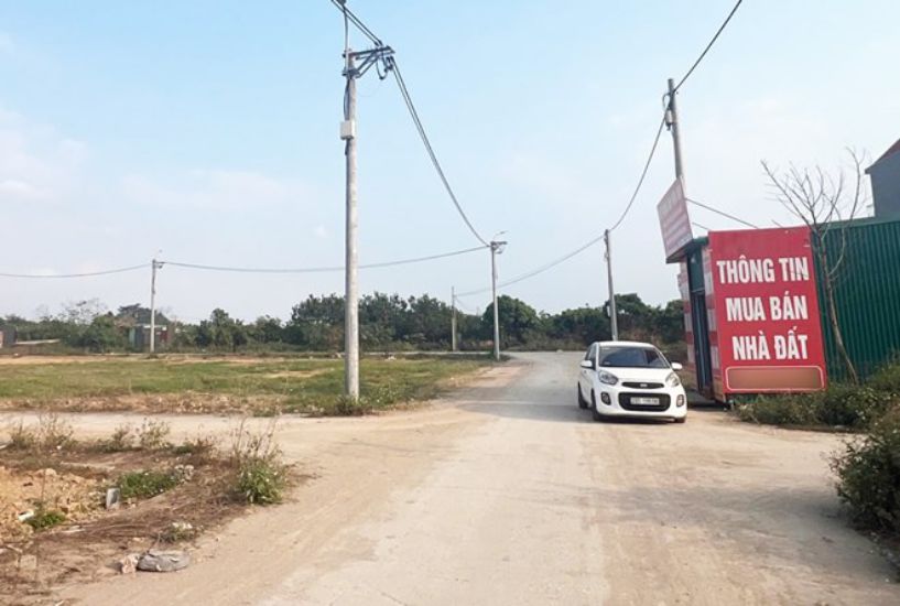 Se pronostica que la lista de precios de la tierra en muchas localidades tiene grandes fluctuaciones en el proximo tiempo. Foto hai nguyen