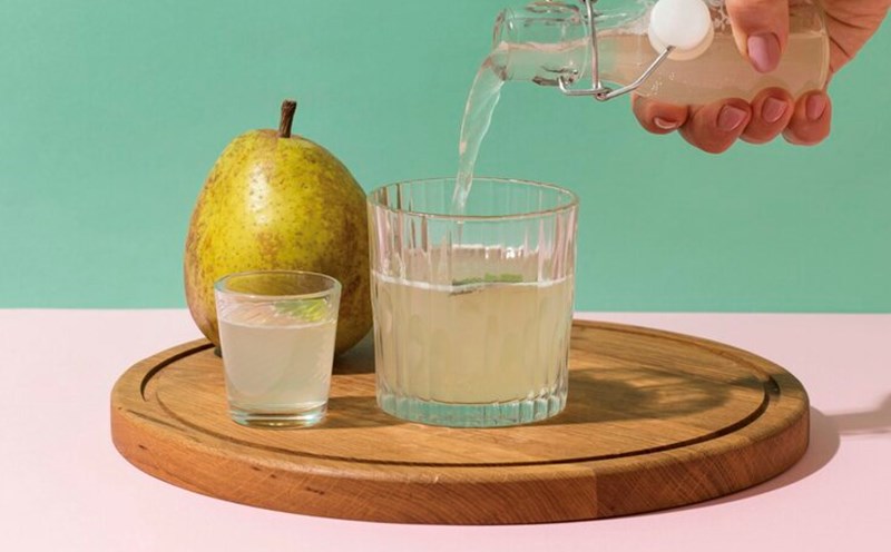 Negative effects of drinking water after eating fruit. Photo: Thuy Duong