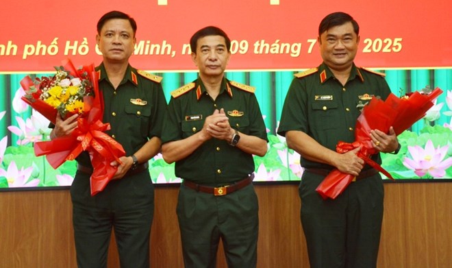 2 tướng quân đội, 4 sĩ quan cấp tá nhận nhiệm vụ mới