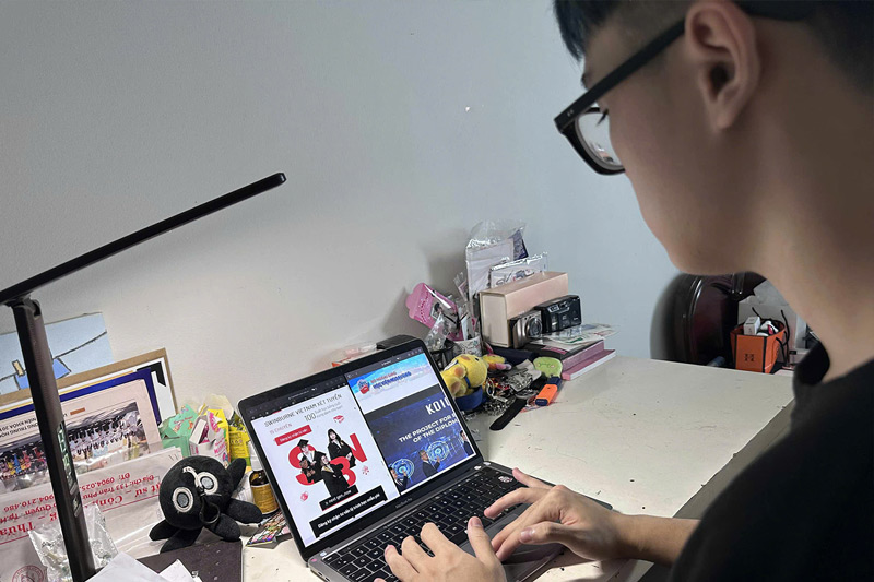 수험생 고등학교 졸업 시험 후 희망 전공 확정에 어려움 겪어. 사진: Thanh Lam