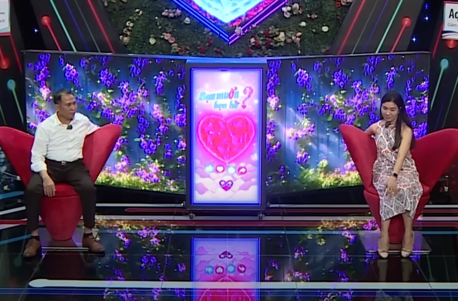 The boy's family refused to press the button to date the girl. Photo: MCV.