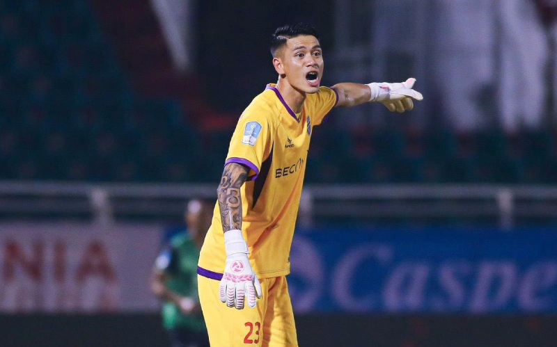 Goalkeeper Vu Tuyen Quang joined Hanoi Police. Photo: Thanh Vu