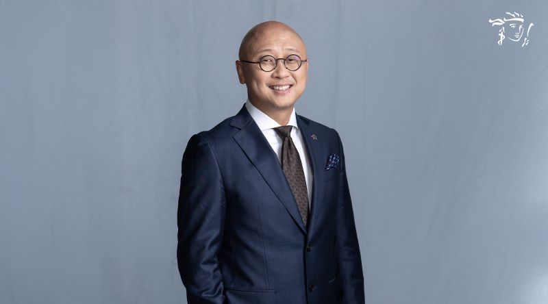 Ong Kevin Joong Kwon - Tong giam doc Prudential Viet Nam co hon 25 nam kinh nghiem trong nganh bao hiem nhan tho va dich vu tai chinh tai khu vuc chau A. Anh: Prudential