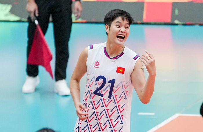 Phu cong Phuong Quynh the hien ki nang chan bong an tuong. Anh: Bong chuyen Viet Nam
