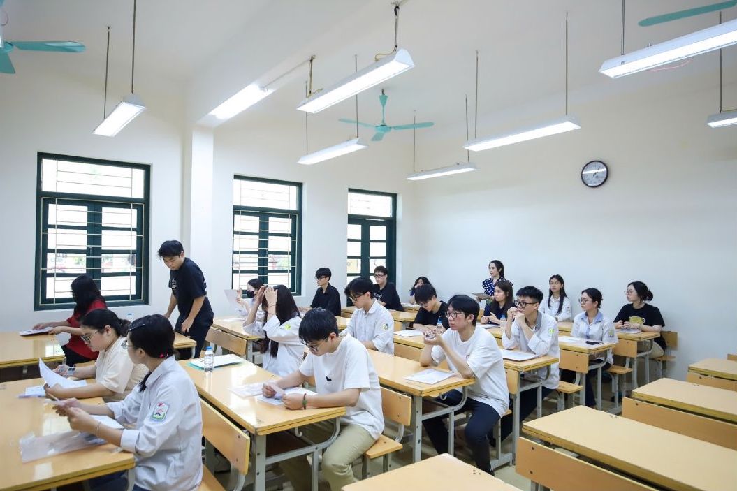 In 2025, many universities will continue to use the high school transcript admission method for admission. Photo: Van Trang