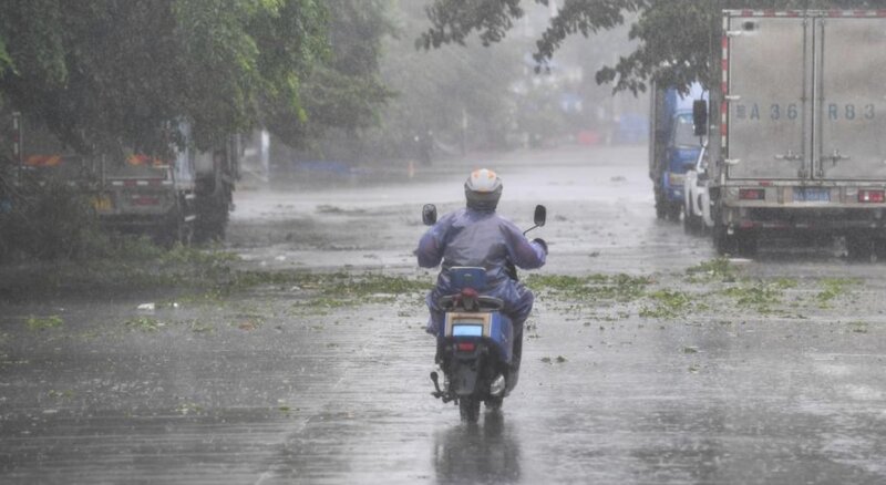 태풍 다나스가 폭우를 일으키며 중국을 직접 겨냥하고 있습니다. 사진: 신화통신