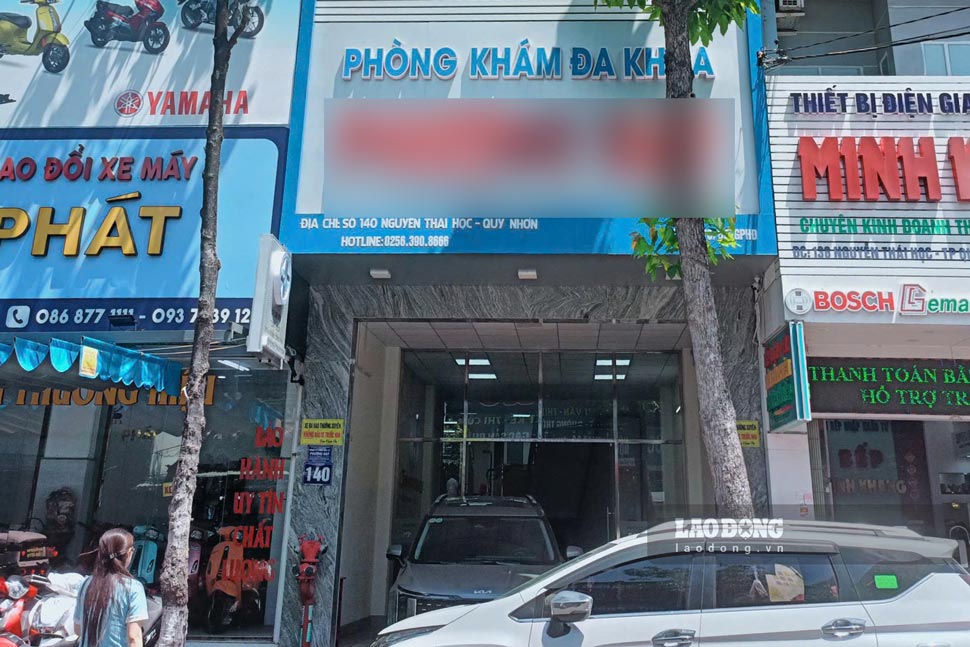 On the morning of July 8, the Gia Lai Provincial Department of Health Working Group continued to work with P.D General Clinic to clarify the information reflected. Photo: Hoai Phuong