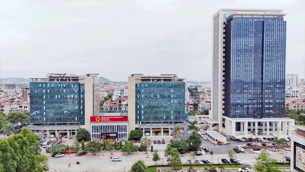 新しいバクニン省機関間本部エリア。写真:Danko.