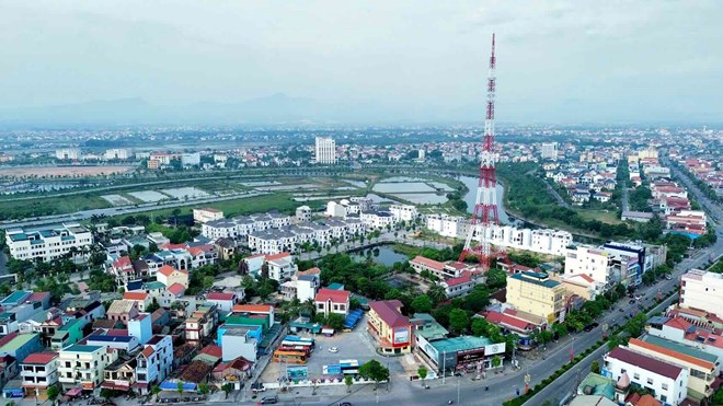 Celebration du nouveau salaire minimum regional de la province de Quang Tri
