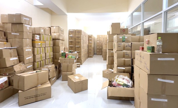 偽造品の証拠品が押収されました。写真:公安省電子情報ポータル.