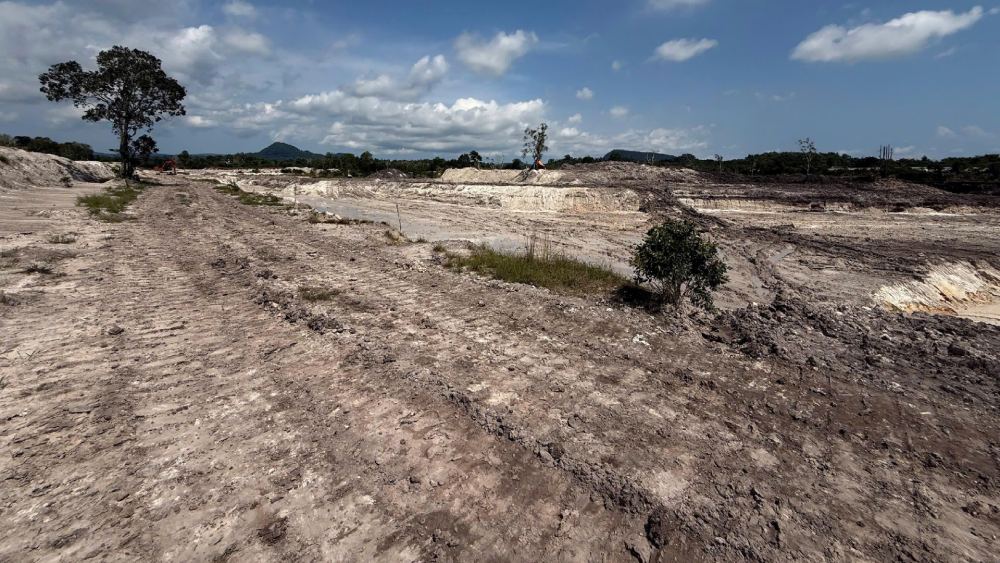 The scene of the area being investigated by Phu Quoc Special Forces Police for land occupation. Photo: Provided by the police