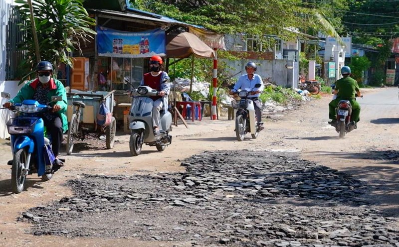 Tam Vu Street is severely damaged, Can Tho residents look forward to the upgrade date