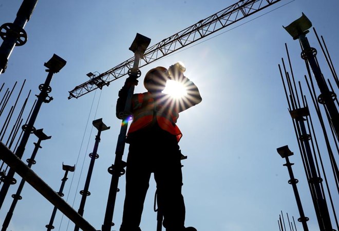 7월 9일 서북부 지방 날씨 낮에는 맑고 밤에는 곳에 따라 소나기와 뇌우가 있으며 평균 기온은 25-36°C입니다. 사진: 신화통신