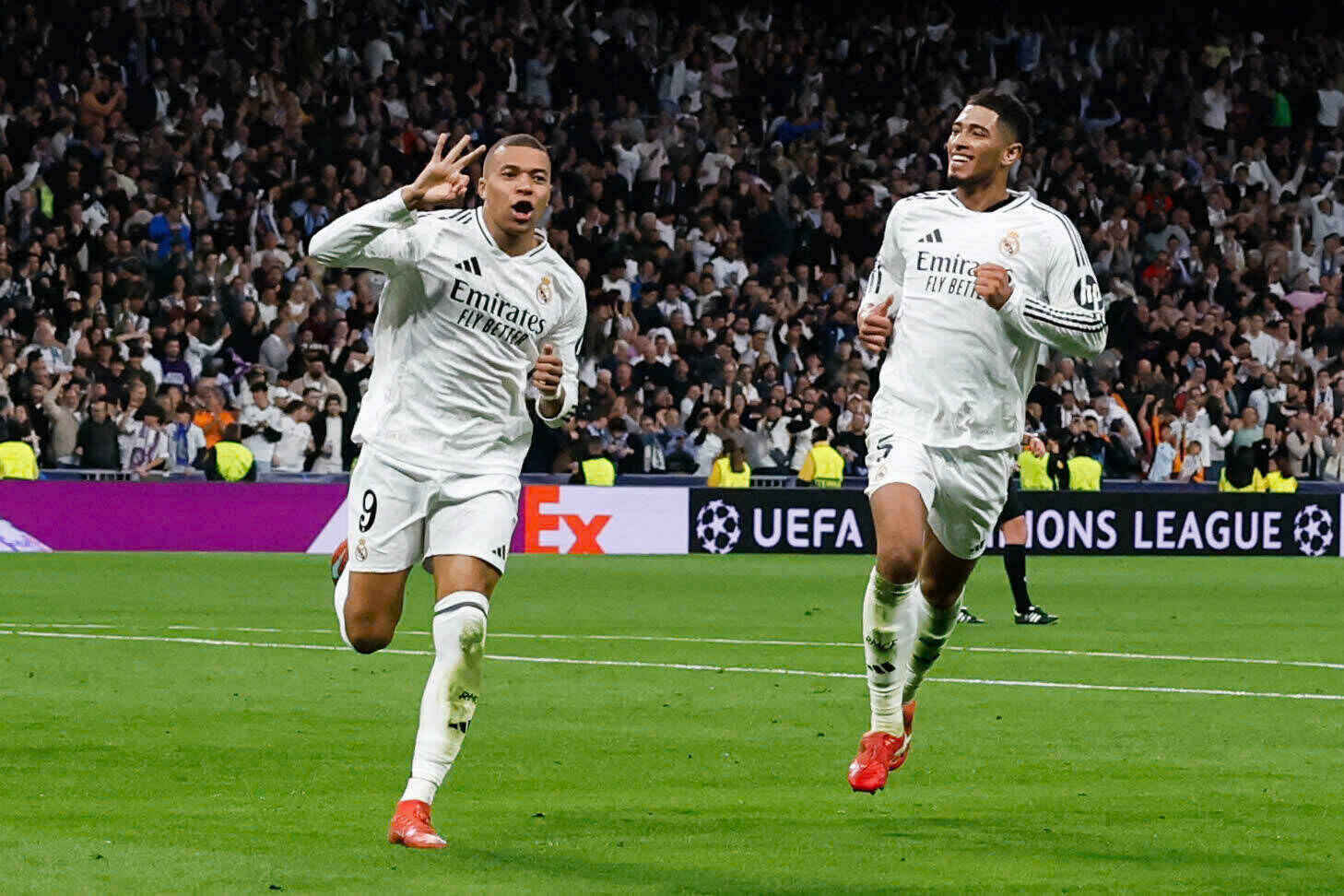 Mbappe van dang the hien pham chat ngoi sao trong mau ao Real Madrid. Anh: AFP