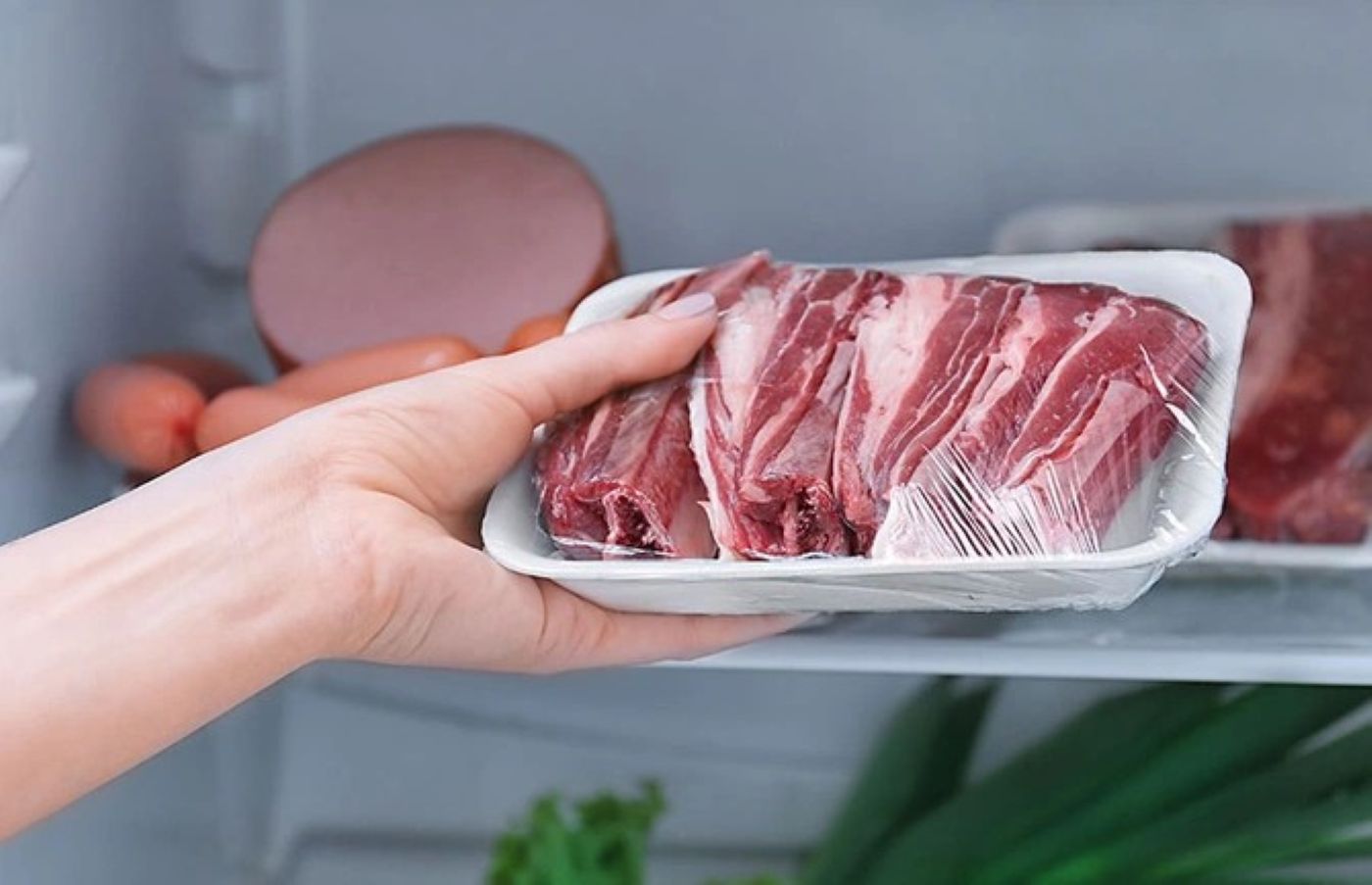 Muscle and quanic knowledge is needed to preserve meat more effectively. Photo: Bich Nhung