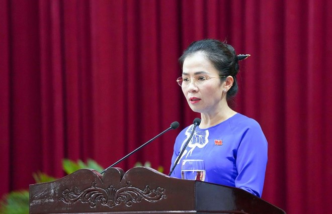 Cử tri Nghệ An băn khoăn về thực phẩm bẩn, giá đất tăng cao