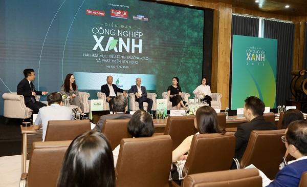 전문가들에 따르면 베트남은 넷 제로를 구현하는 데 3 600억 달러가 필요합니다. 사진: 뚜 응우엣