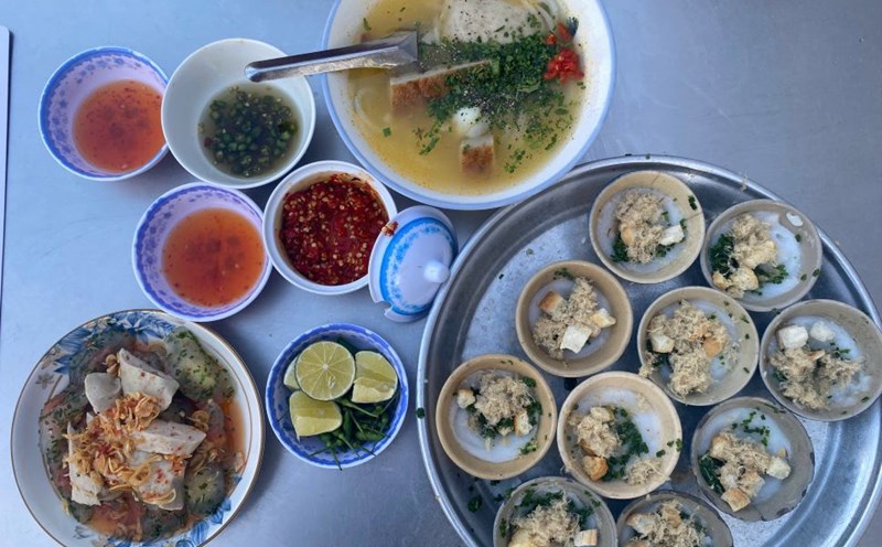 The dishes show the diversity of cuisine at the foot of Nhan Mountain. Photo: Thanh Quynh