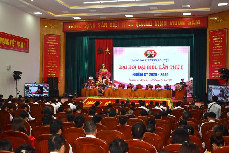 Dai hoi dang bo phuong To Hieu, tinh Son La. Anh: Truong Son
